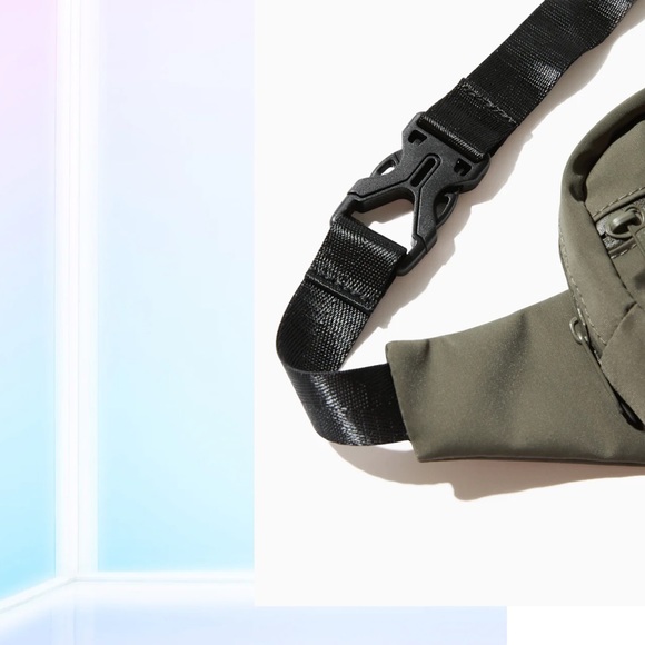 NEW obé x fabfitfun waist pack - Picture 3 of 4